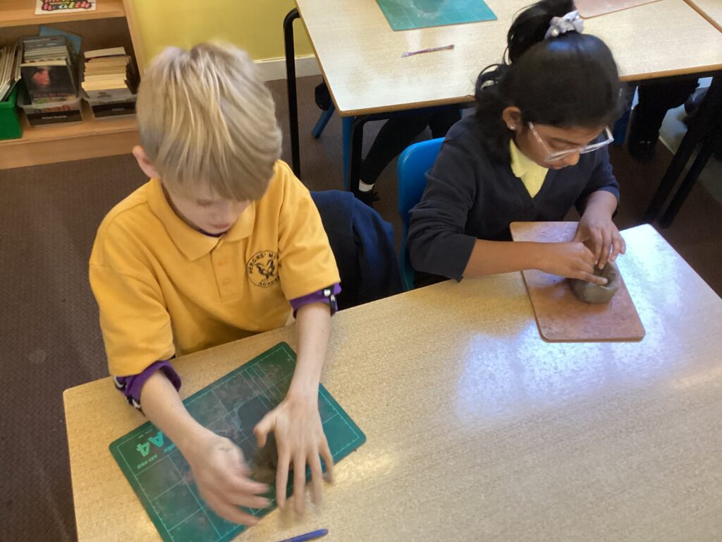 Pupils at Herons’ Moor shine bright with Diwali creativity