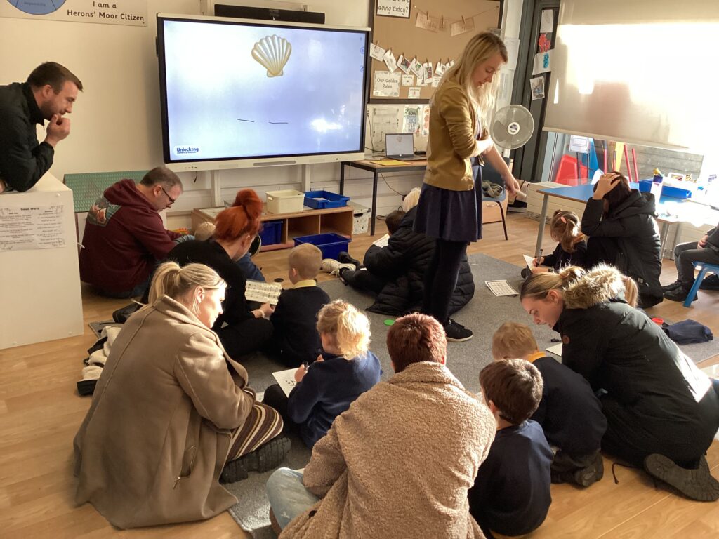 Herons’ Moor supporting phonics learning with families