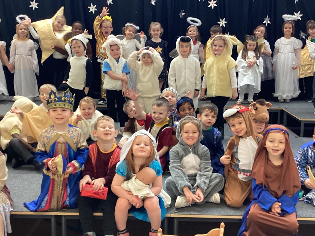 Young stars shine at Herons’ Moor Academy Christmas performances